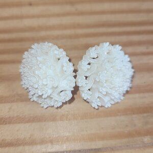 Vintage White Round Floral Carved Celluloid Earrings * Clip on * Bridal